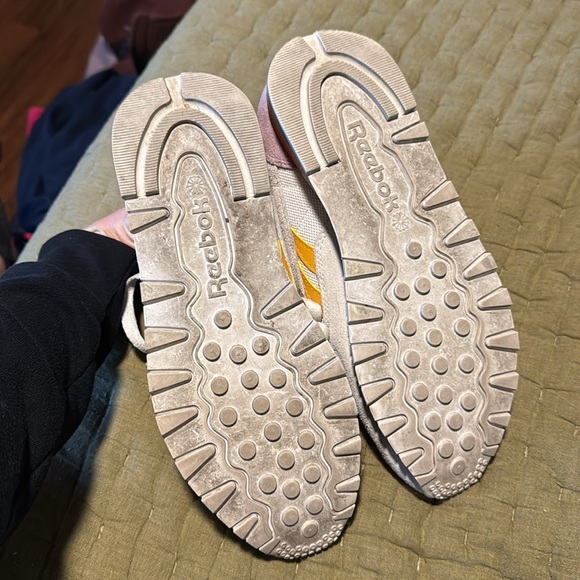 Reebok classic sneakers - Picture 4 of 5